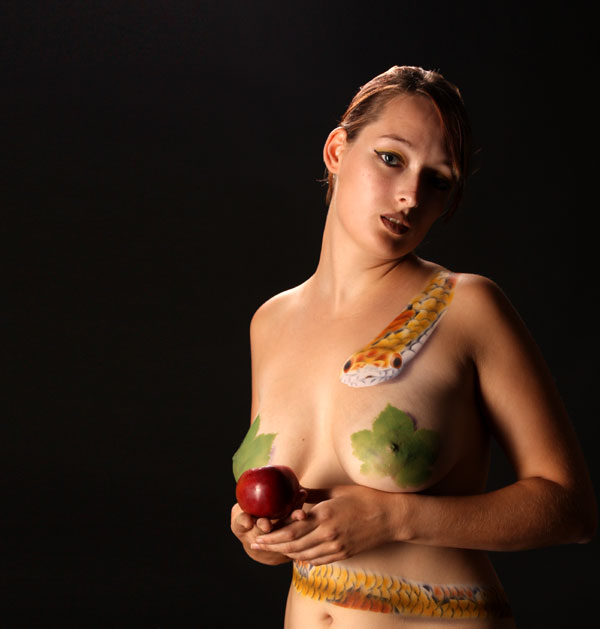 tl_files/airbrush/images/news/schlange2.jpg